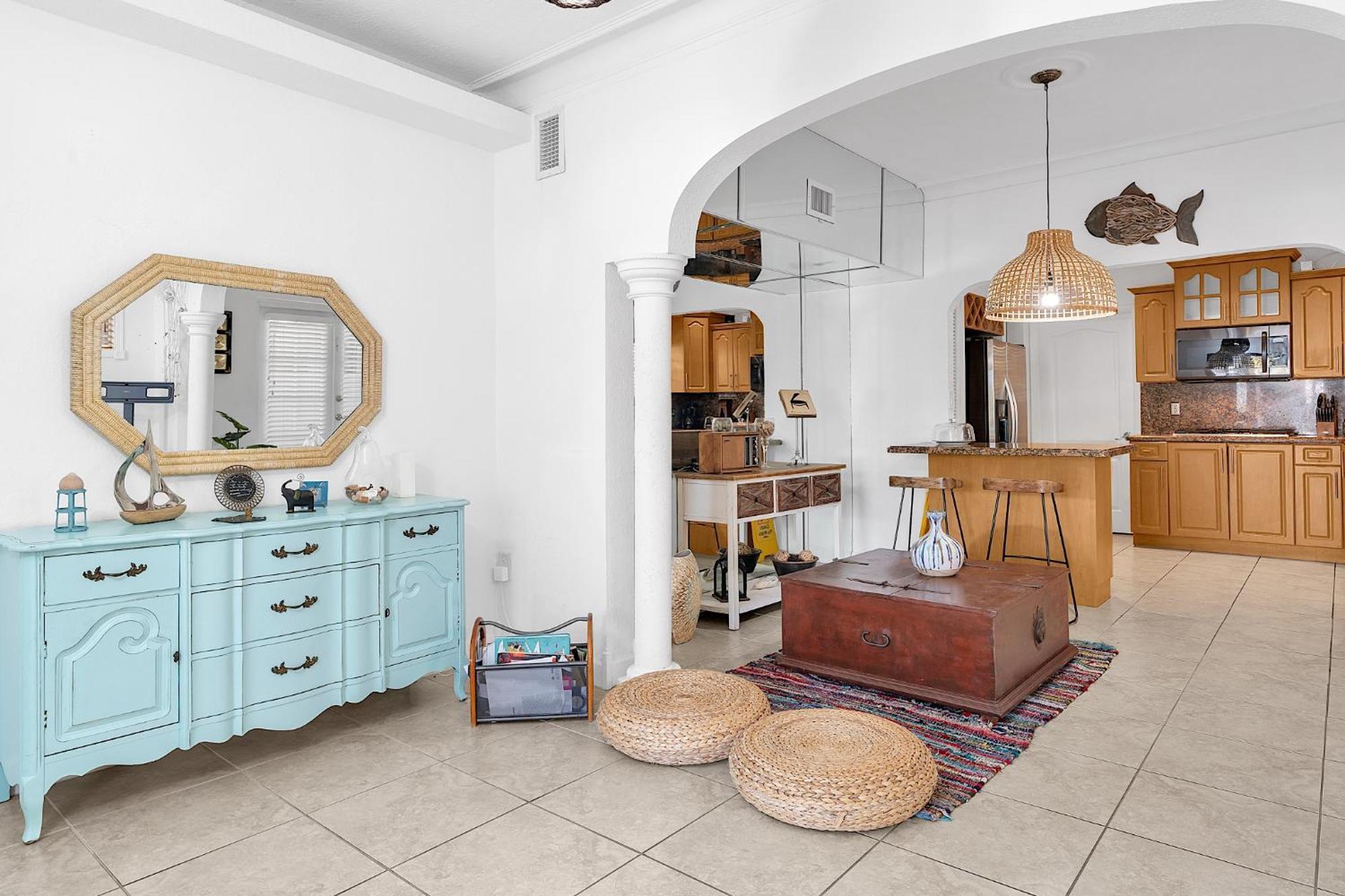 Coral Suite Close To Little Havana Miami Bagian luar foto