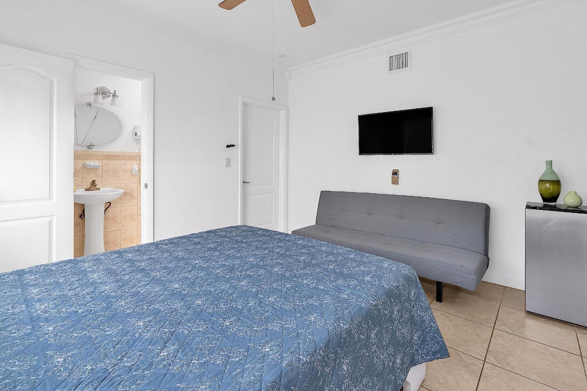 Coral Suite Close To Little Havana Miami Bagian luar foto